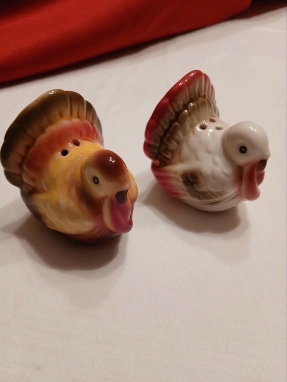 Vintage Ceramic Turkey Salt and Pepper Shakers - Brown & White